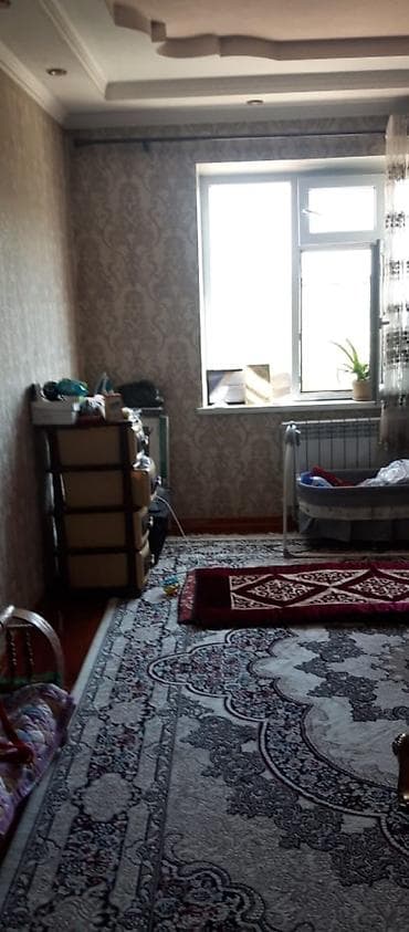 продаю 1 ком кв мкр аламедин 1: 1 комната, Собственник, Без подселения — 1