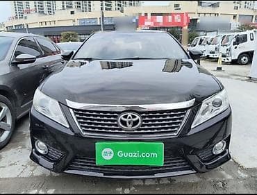 Toyota Camry: 2012 г., 2.5 л, Автомат, Бензин, Седан