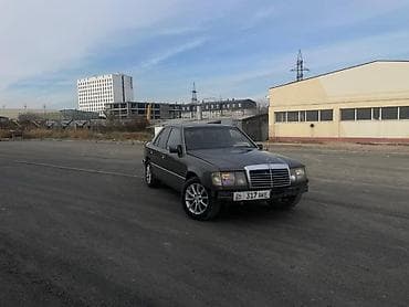 Mercedes-Benz 190: 1990 г., 2.3 л, Механика, Бензин, Седан