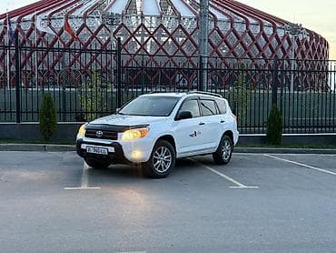 Транспорт: Toyota RAV4: 2008 г., 2.4 л, Автомат, Бензин, Кроссовер — 1