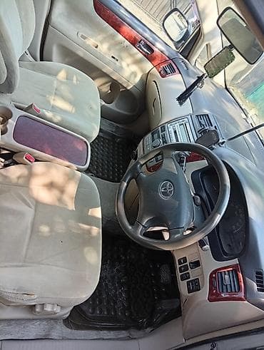 carnival 2017: Toyota Ipsum: 2002 г., 2.4 л, Автомат, Бензин, Минивэн — 3