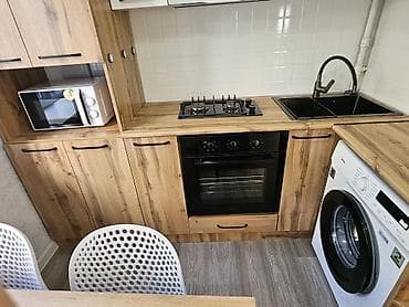 2 bedroom: 🏢 Сдаётся 2-к. квартира в самом центре )Адрес: г. Бишкек, пр. Чуй — 1