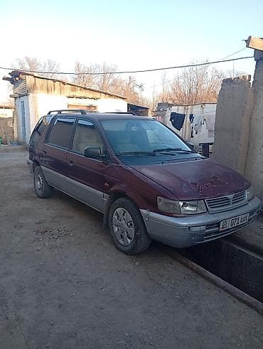 Транспорт: Mitsubishi Space Wagon: 1995 г., Кол менен иштөөчү, Бензин, Вэн/Минивэн — 5