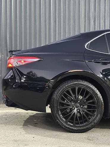 Toyota Camry: 2018 г., 2.5 л, Бензин — 5