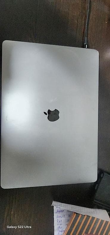 samsung a35: MacBook Pro 15" (2018) - Экран 15 дюймов Retina - Процессор — 1