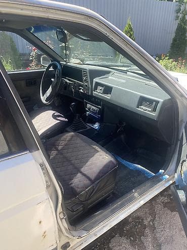 terrano 2: Nissan Sunny: 1987 г., 1.6 л, Седан — 2