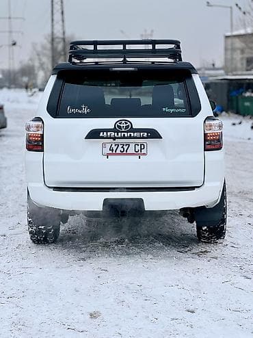 space runer: Toyota 4Runner: 2020 г., 4 л, Автомат, Бензин, Внедорожник — 5