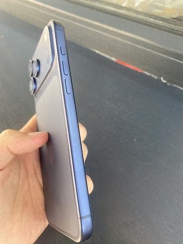 iphone cs: IPhone 17 Pro Max, Новый, 256 ГБ, Синий, Защитное стекло, Чехол, 100 % — 2