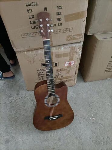 цветные струны для акустической гитары: Гитары акустические 38 размер с металлическими струнами. Новые с — 3