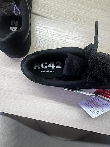 Жеке буюмдар: Эркектердин кроссовкасы, 36, New Balance, Жаңы, түсү - Кара, Өзү алып кетүү — 2