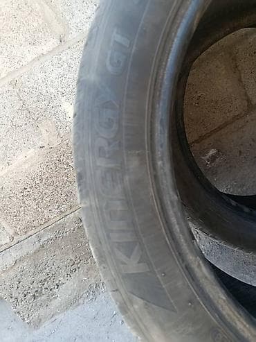 Каждая по 2000 тыс. Летние шины Hankook Kinergy GT - Размер: 235/45 — 3