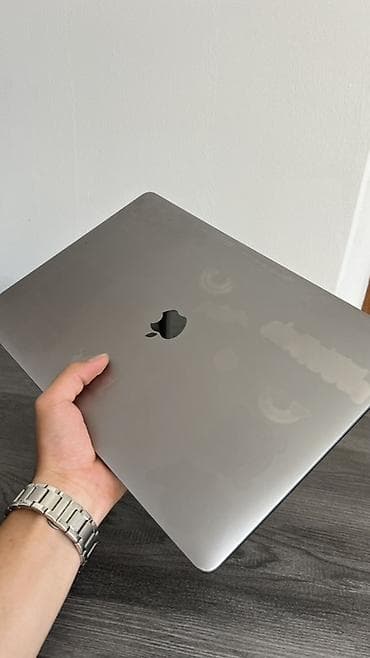 macbook pro 15 2015 купить: Apple MacBook Pro 15" (серый космос) - Экран Retina, тонкие рамки — 1
