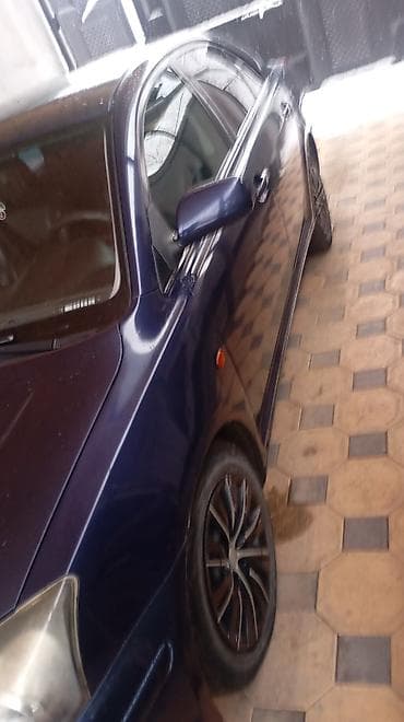 арзан машине: Toyota Avensis: 2003 г., 2 л, Седан — 2