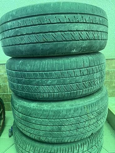 Унаа: Шины летние P235/55 R18, индекс нагрузки/скорости 99V. Производство — 4