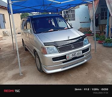 водный катер: Honda Stepwgn: 1996 г., 2 л, Автомат, Бензин, Минивэн — 1