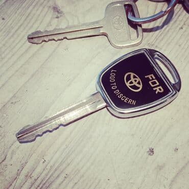 установка бронированных дверей: Ключ BMW — 11