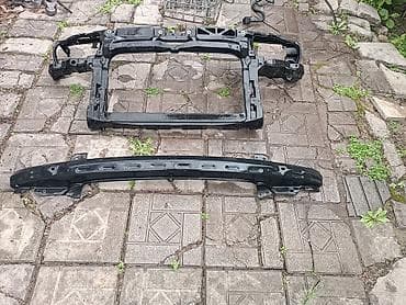 очень дешево: Запчасти гольф 4 все что на фото есть экран и упорка для бамперами — 2