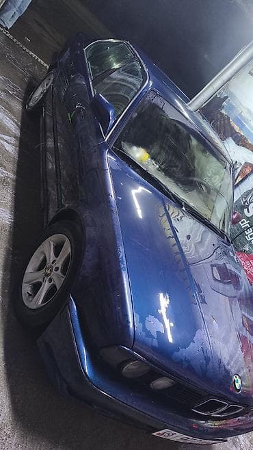 киа 5: BMW 5 series: 1992 г., 2 л, Механика, Бензин, Седан — 2