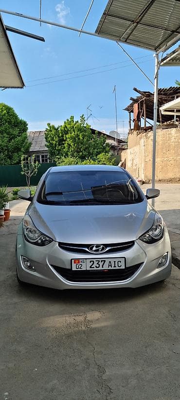 Hyundai Avante: 2013 г., 1.6 л, Автомат, Бензин, Седан