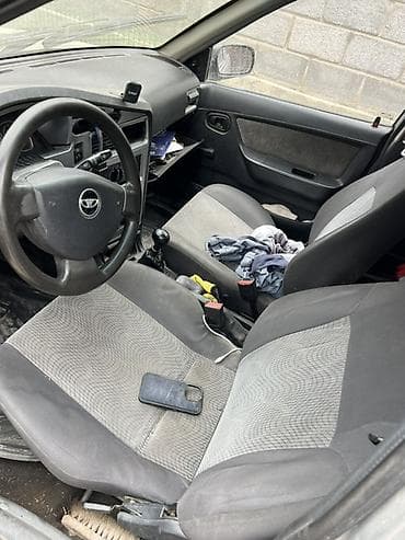 нексе: Daewoo Nexia: 2010 г., Седан — 5