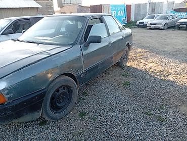 Audi: Audi 80: 1988 г., 1.8 л, Механика, Бензин, Седан — 1