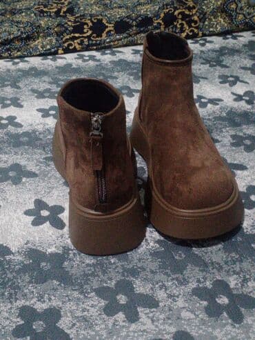 обувь 26 размер: Демисезонные сапоги/ботинки челси - Размер: 250 (ориентировочно 39 — 5