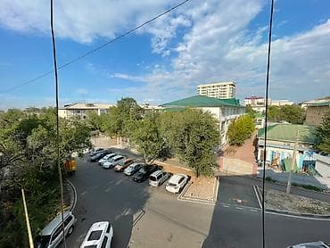 квартира 3 мкр: 2 комнаты, 58 м², 3 мкр 104 серия, 4 этаж, Требуется ремонт — 4