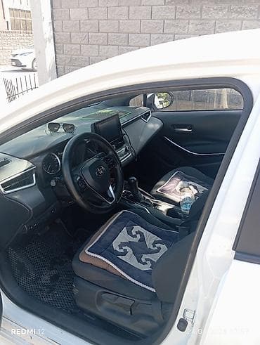 для круп: Toyota Corolla: 2021 г., 1.8 л, Автомат, Гибрид, Седан — 9