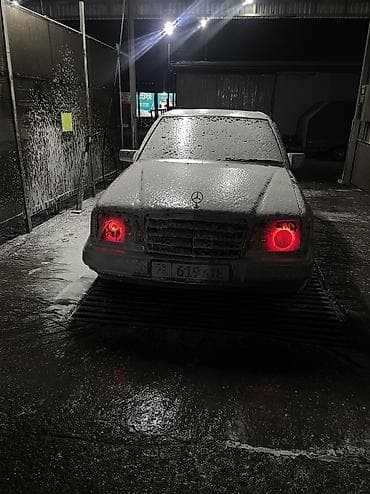 s class w220: Mercedes-Benz W124: 1994 г., 3.2 л, Автомат, Бензин, Седан — 7