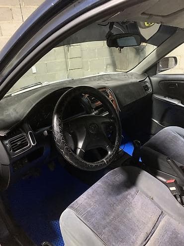 баткен ваз 2107: Mazda 626: 1997 г., Кол менен иштөөчү, Газ, Седан — 6