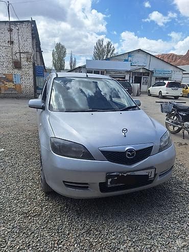chevrolet aveo 2009: Mazda Demio: 2004 г., 1.3 л, Автомат, Бензин, Хэтчбэк — 2