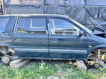 2 8: Mitsubishi Space Wagon (поколение N30, 1990‑е) — на разбор по — 1