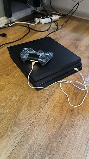 xbox console: Продаю ps4 pro 1 tb в комплекте с 1 джойстиком. Полностью рабочая, но — 2