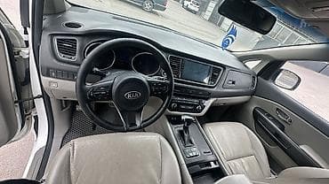 sedona: Kia Carnival: 2017 г., 2.2 л, Автомат, Дизель, Минивэн — 4