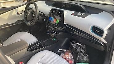 тайота приус 11: Toyota Prius: 2019 г., 1.8 л, Вариатор, Гибрид, Лифтбек — 6