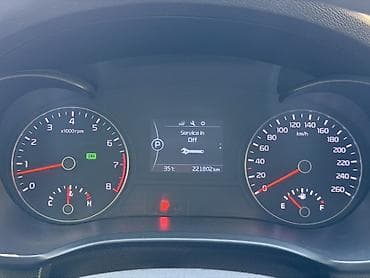 Kia K5: 2017 г., 2 л, Автомат, Газ, Седан — 2