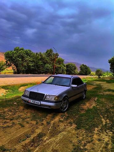 Mercedes-Benz C-Class: 1994 г., 2.8 л, Автомат, Бензин, Седан