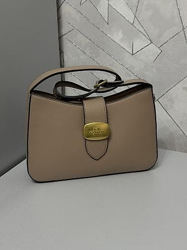 Сумка под Coach - Материал: гладкая эко-кожа - Цвет: теплый бежевый