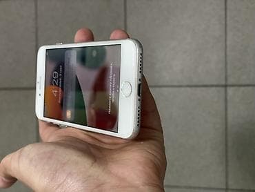iphone 7: IPhone 7, Серебристый — 3