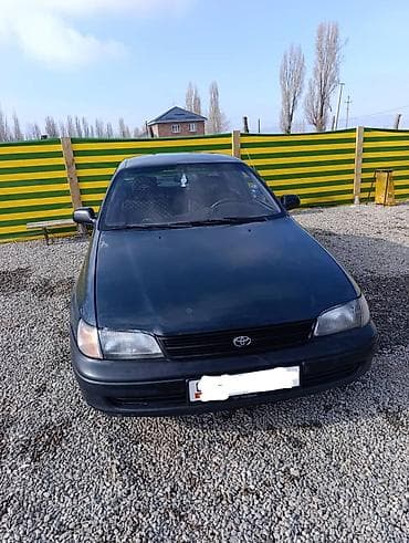 Toyota Carina E: 1995 г., Механика, Бензин, Седан