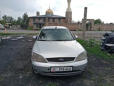 Ford Mondeo: 2002 г., 1.8 л, Механика, Бензин, Седан