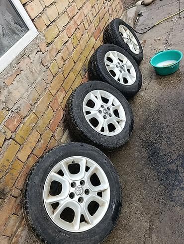 зимняя шины: Колеса в сборе 225 / 65 / R 17, Зима, Б/у, Комплект, Легковые, Литые, отверстий - 5 — 5