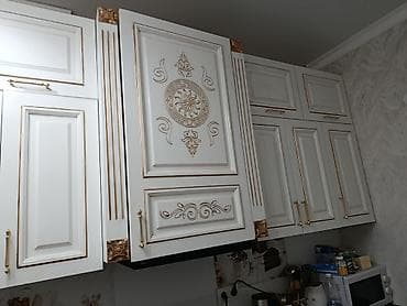 ручки для кухонной мебели в леруа мерлен: Классический кухонный гарнитур с фасадами в стиле неоклассика - Цвет — 1