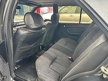 Транспорт: Mercedes-Benz W124: 1994 г., 2 л, Кол менен иштөөчү, Бензин, Седан — 4
