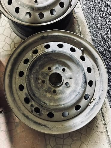 Диски: Железные Диски R 16 Toyota, Комплект, отверстий - 5, Б/у — 5