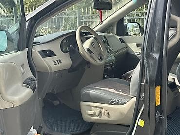 toyota mk4: Toyota Sienna: 2012 г., 2.7 л, Автомат, Бензин, Минивэн — 6