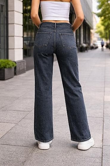 брюки трубы: Джинсы женские, прямого кроя 44-46 размер - Посадка: высокая. - — 2