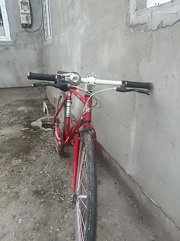 спортивный велосипед: Два велосипеда 1) Горный/фристайл велосипед 20" - Колеса 20", широкие — 7