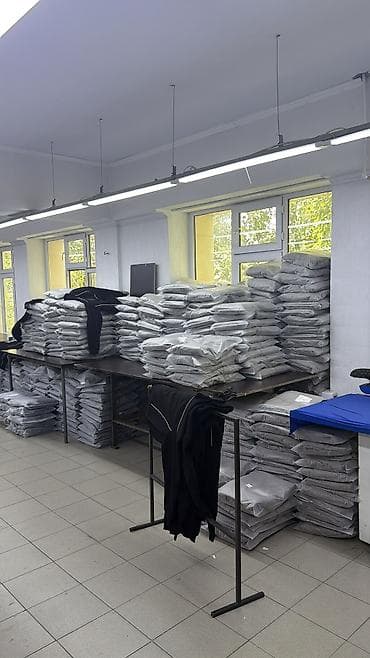обучения швея: Технолог, Верхняя одежда, Оплата: Дважды в месяц, График работы: Шестидневка, Опыт работы: 3-5 лет опыта — 3