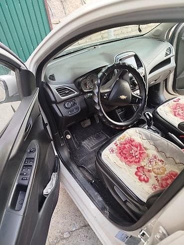 li 9 max: Chevrolet Spark: 2018 г., 1 л, Автомат, Бензин, Хэтчбэк — 7